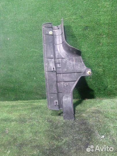 Накладка порога (внутренняя) Mitsubishi Lancer Ced