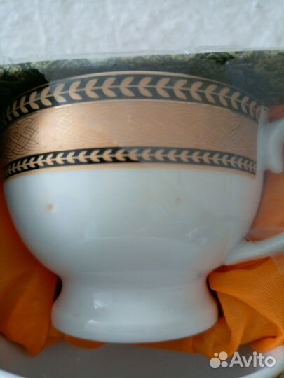 Фарфоровый чайный набор 4 предмета