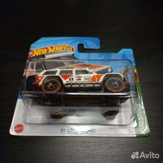Hot Wheels Jeep Cherokee '95 TH