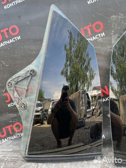 Стекло заднее Mercedes C207 W207 купе