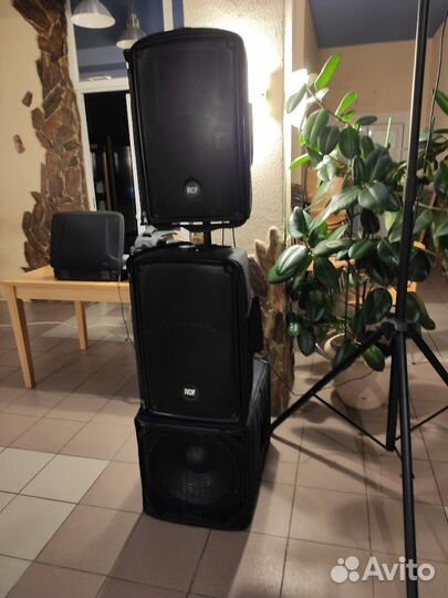 Диджей-звукооператор