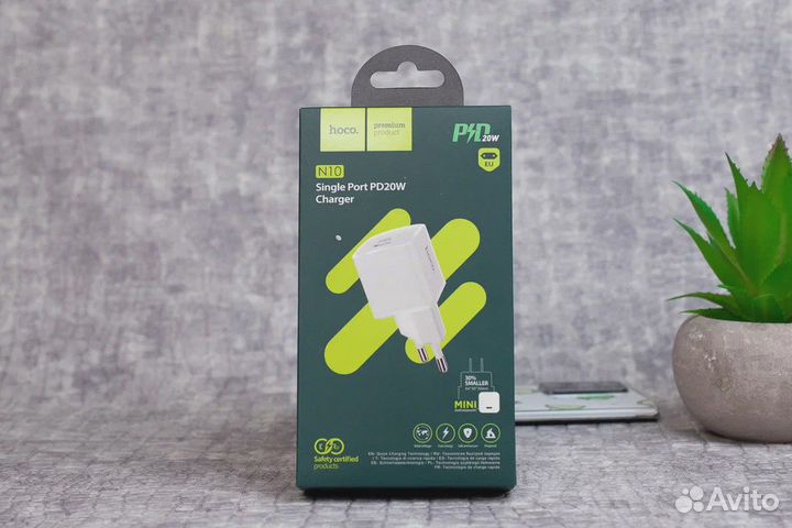 Сетевое зарядное устройство Hoco N10 PD/QC3.0