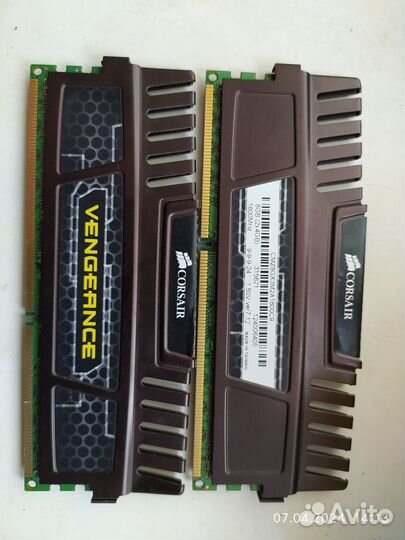 Kit Corsair Vengeance DDR3(1600) -8gb(2*4gb)