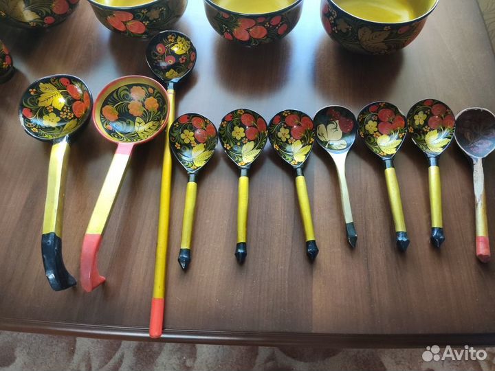 Набор посуды хохлома