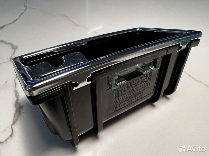 Пепельница Mercedes w221