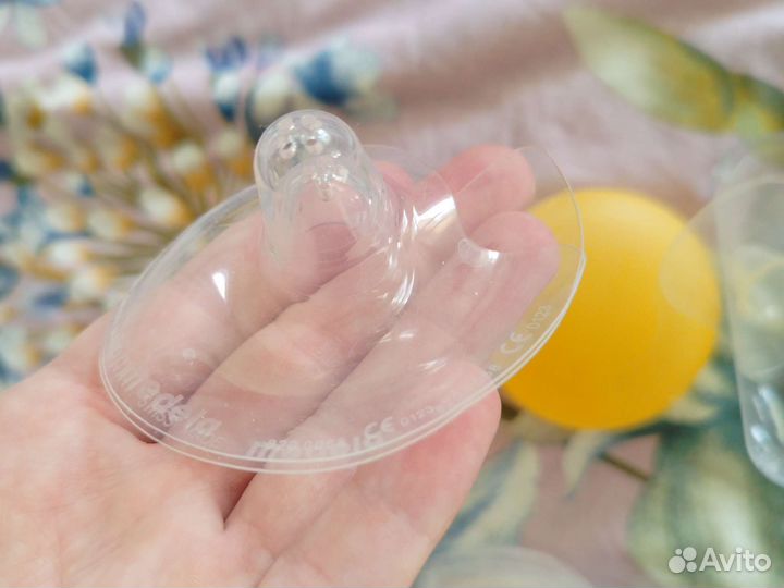 Накладки на грудь medela,avent