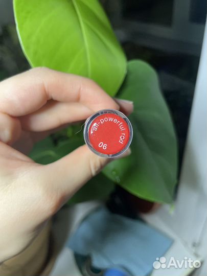 Glossed vinyl sephora блеск для губ красный 06