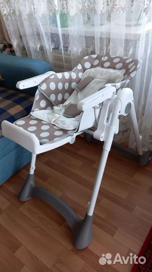 Стульчик для кормления новый