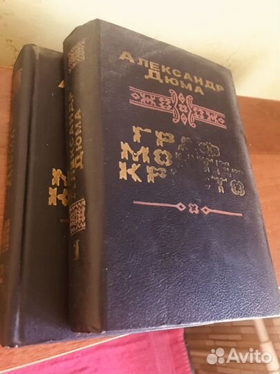 Альбомы по искусству, книги