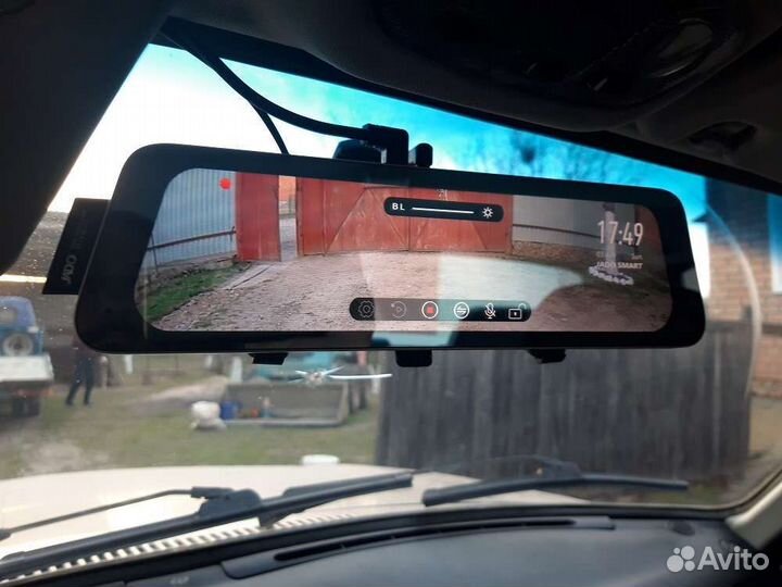 Видеорегистратор зеркало