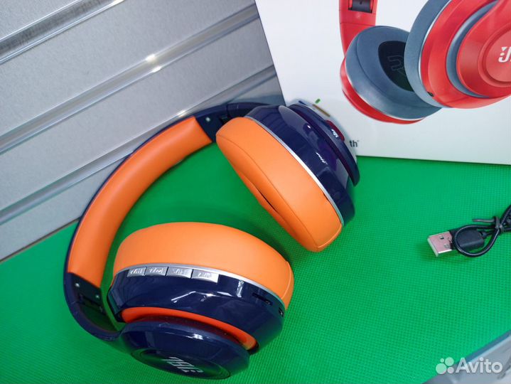 Беспроводные наушники jbl