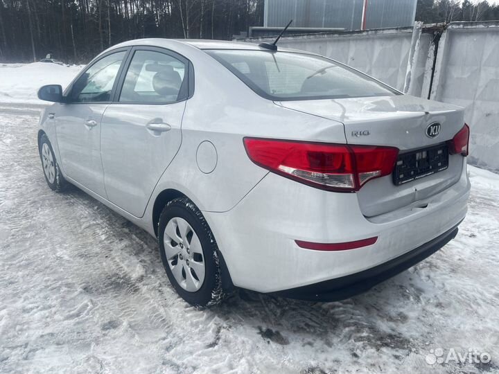 Автомобиль на запчасти Kia Rio 3 2012 1,4 МКПП
