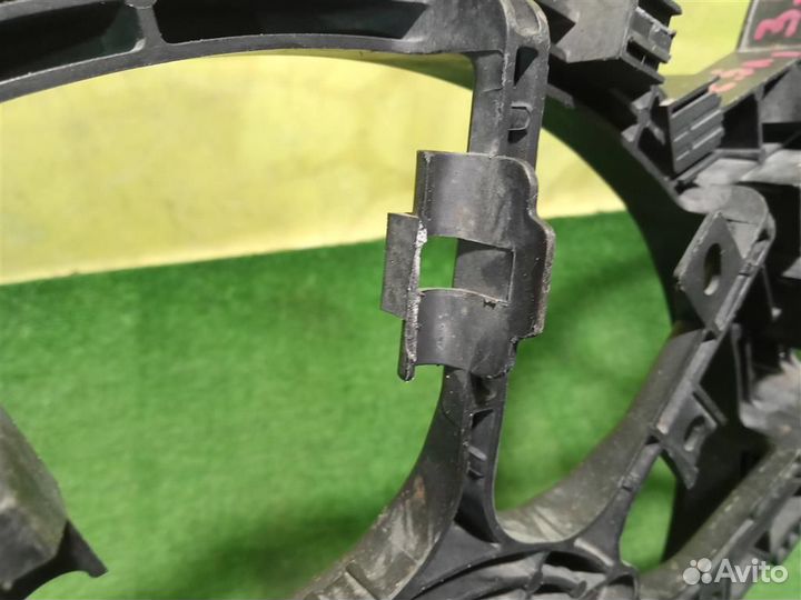 Диффузор вентилятора Nissan Teana (J32) 2008