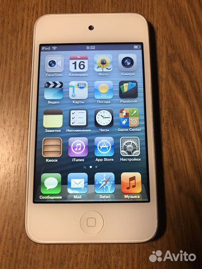 iPod touch 4 Apple