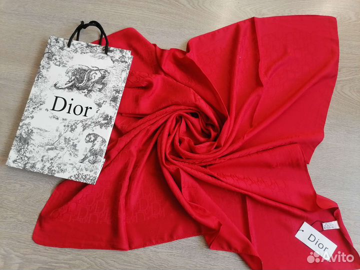 Платок брендовый