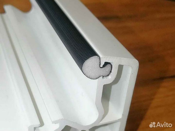 Ремонт окон, уплотнитель Veka RAL2497