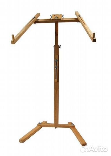 Напольный стенд,рабочее место вышивальщицы,пяльцы