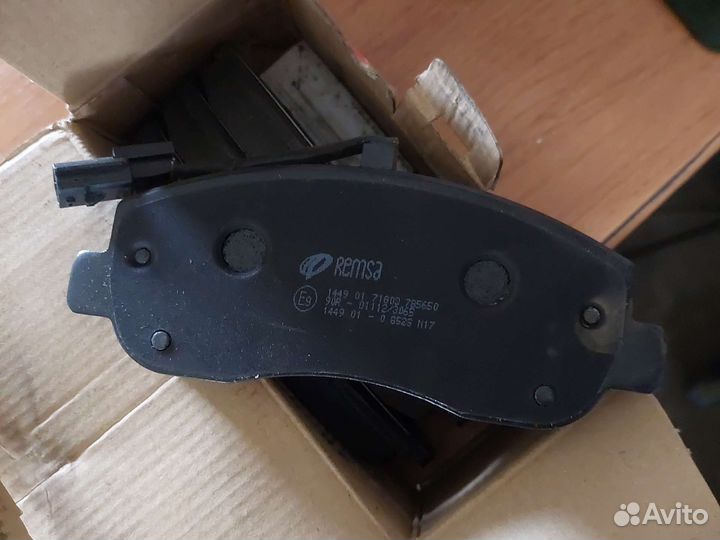 Колодки передние Рено Мастер 3