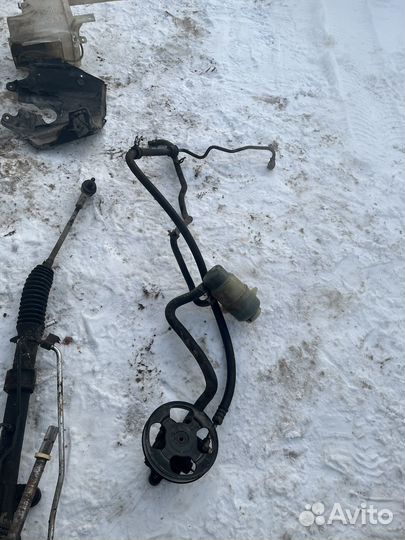 Запчасти на mitsubishi lancer 9