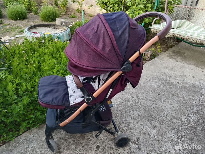 Прогулочная коляска