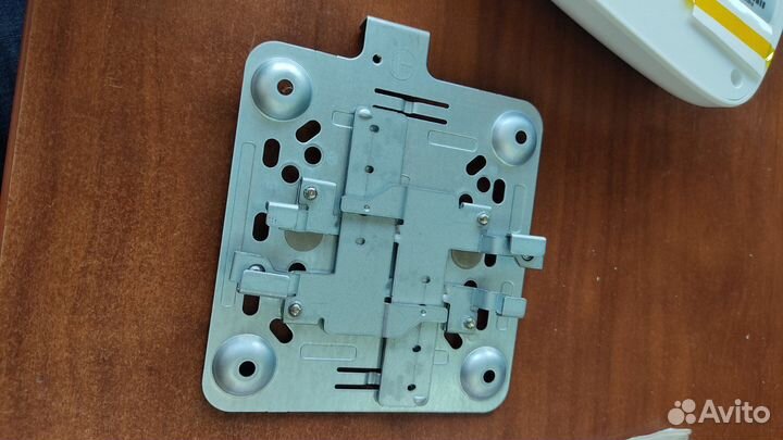 Точка доступа Cisco AIR-AP1815I-R-K9