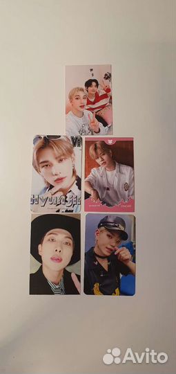 Карты Stray Kids и BTS