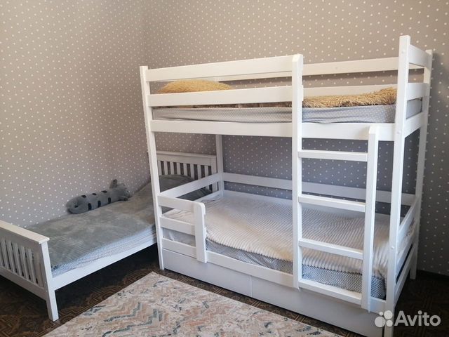 Двухъярусная детская кровать ручной работы