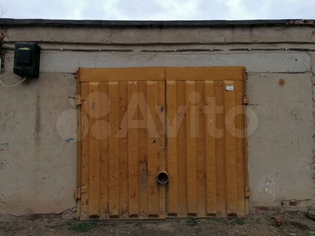 Гараж, > 30 м²