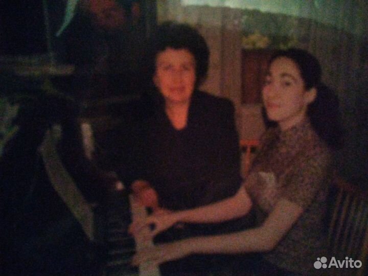 Уроки фортепиано и сольфеджио