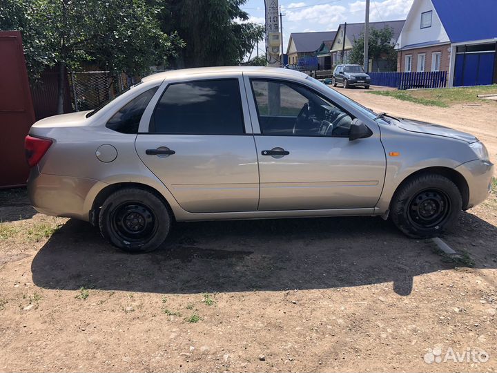 LADA Granta 1.6 AT, 2012, 162 000 км