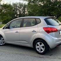 Kia Venga 1.6 MT, 2012, 210 000 км, с пробегом, цена 849 000 руб.