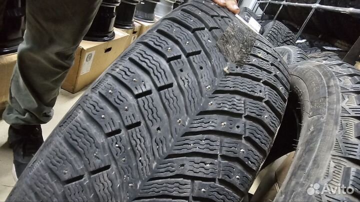 Michelin X-Ice North 4 SUV 235/55 R18