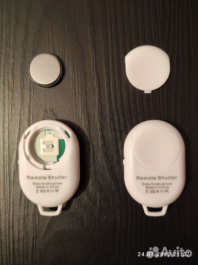 Пульт-брелок для селфи (Bluetooth Remote Shutter)