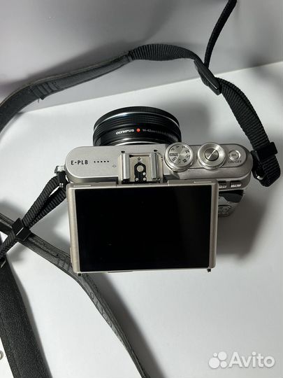Фотоаппарат Olimpus Pen E-PL8