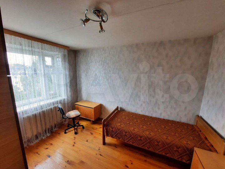 2-к. квартира, 67 м², 5/5 эт.