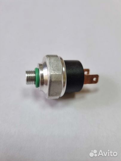 Датчик давления рефрижератора 2-Х контактный