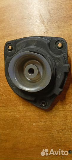 Опора переднего амортизатора Nissan Qashqai