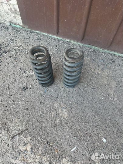 Пружины pajero 3 риф усиленные к-т