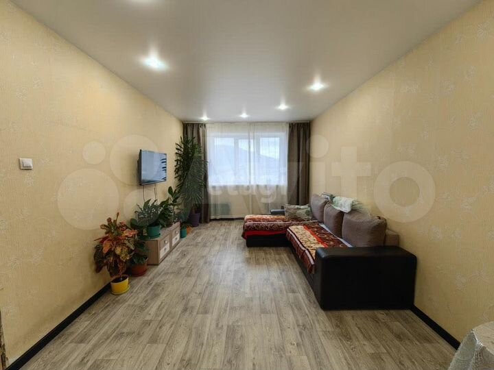 2-к. квартира, 52,2 м², 4/9 эт.