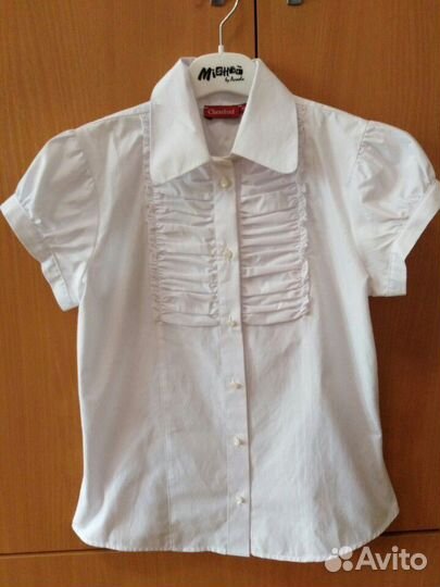 Школьная форма. Белая блузка