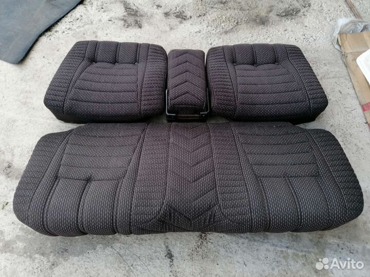 Салон газ 2410