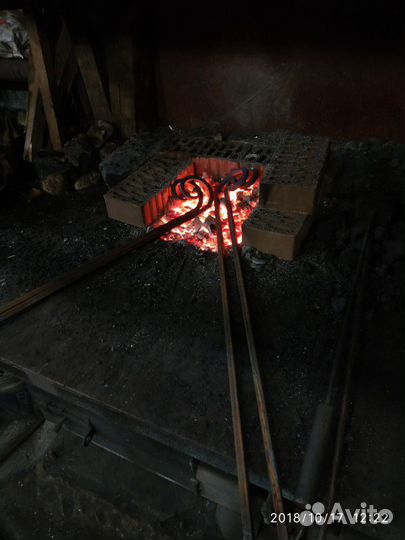 Кованое зеркало