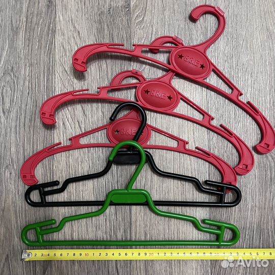 Плечики детские, разные