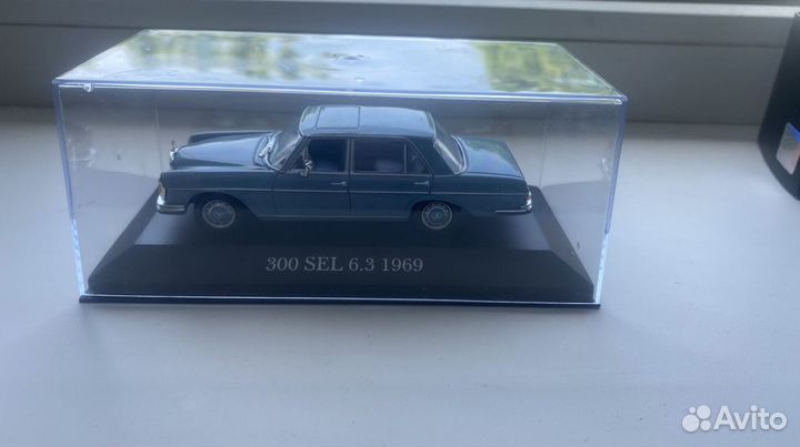 Коллекционая модель Mercedes