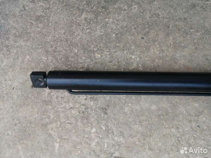 Подъемный цилиндр для станка KVK