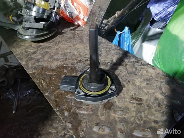 Датчик уровня масла BMW X5 e53 X3 e83 e46 e39 e60