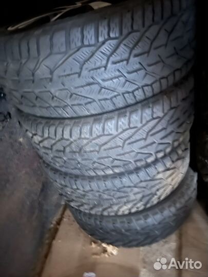 Комплект зимних колес