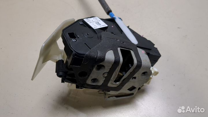 Замок двери Ford Mustang, 2017