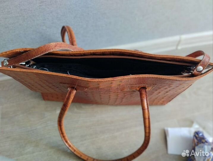 Сумка женская натуральная кожа италия