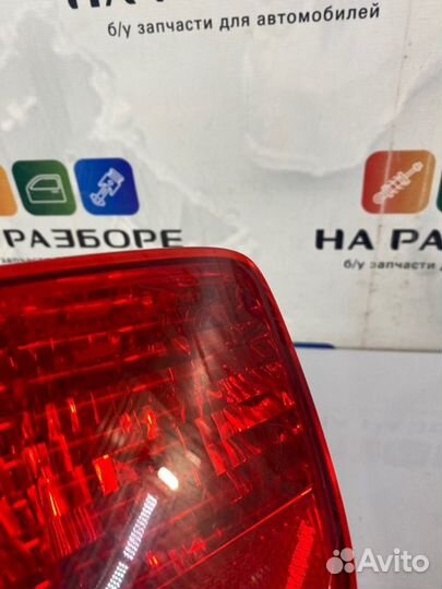 Фонарь в бампер задний правый Toyota Land Cruiser
